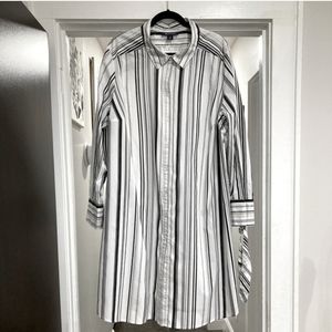 Sz 28 Roaman's B/W striped shirt dress